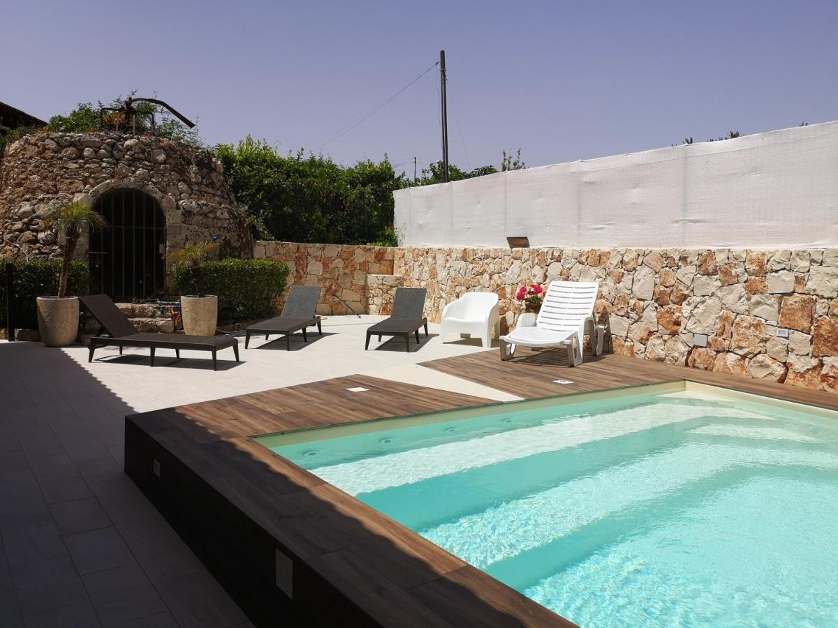 Xenia Garden 2 Apartment Avola Luaran gambar