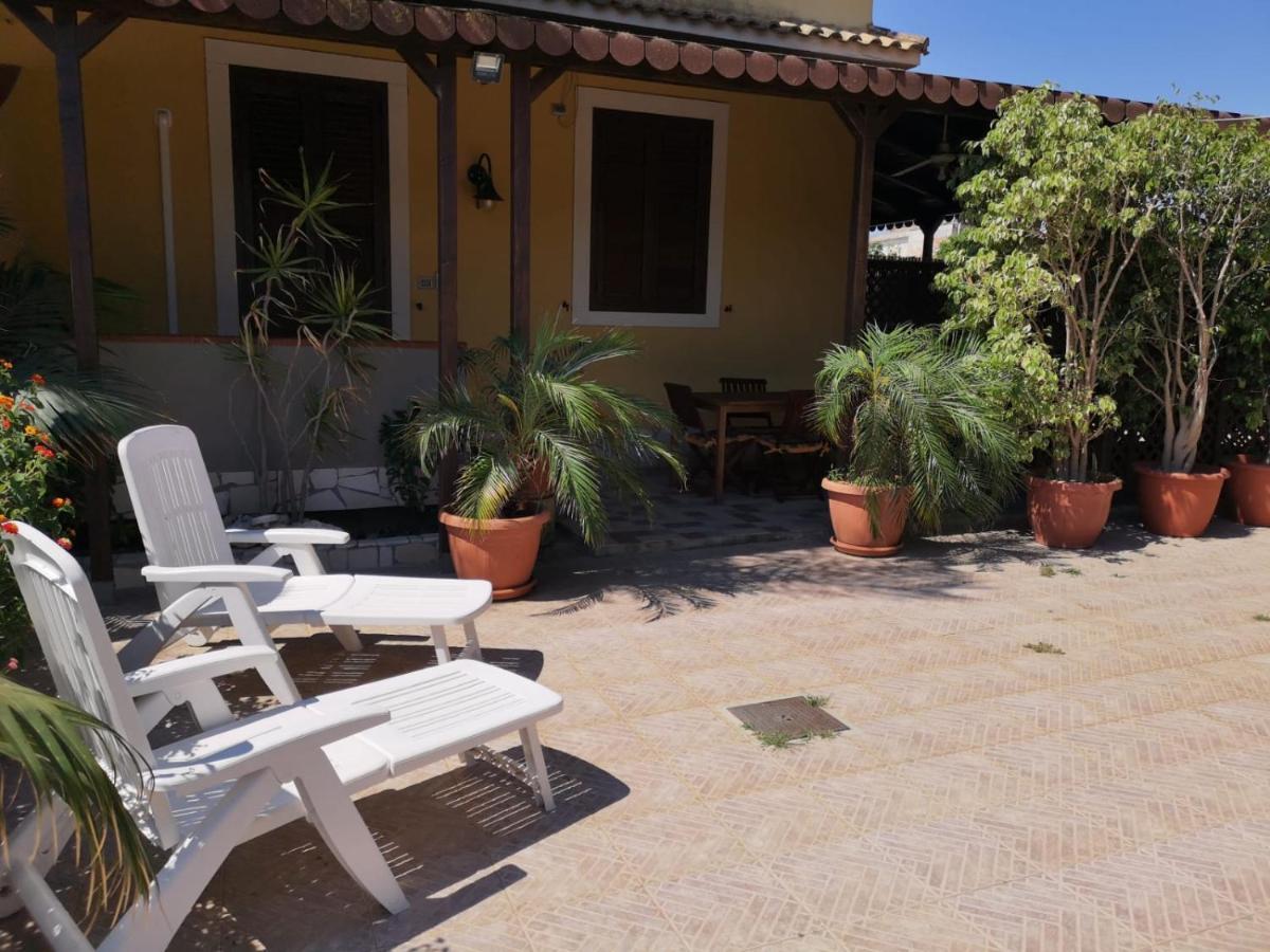 Xenia Garden 2 Apartment Avola Luaran gambar